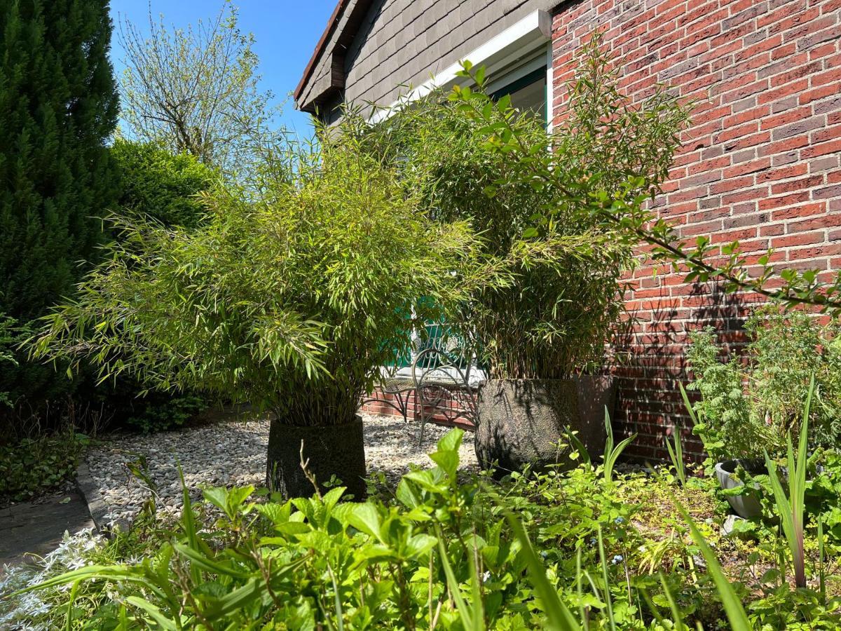Aussergewoehnliches Haus Mit Sauna, Kamin Und Garten Wilhelmshaven Dış mekan fotoğraf