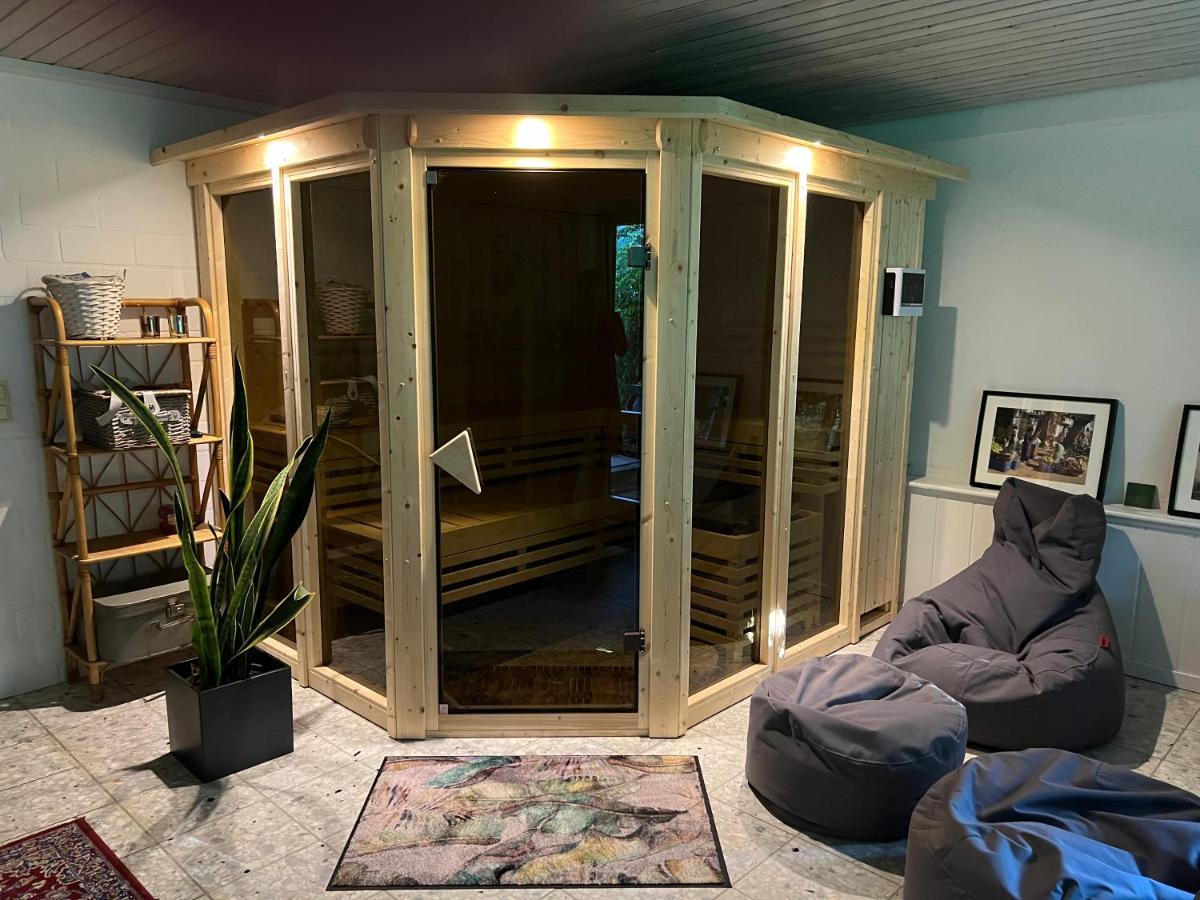 Aussergewoehnliches Haus Mit Sauna, Kamin Und Garten Wilhelmshaven Dış mekan fotoğraf